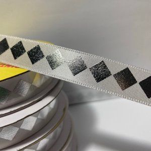 7 Silver Metallic Diamond White Ribbon 9/16"